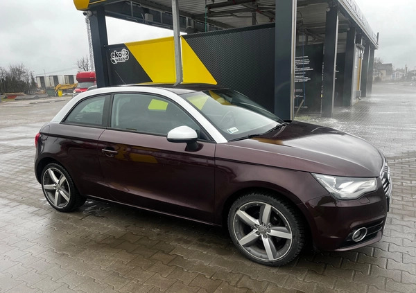 Audi A1 cena 30500 przebieg: 197000, rok produkcji 2011 z Skoki małe 46